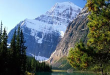 4-3、3-3!国足2大弃将爆发,伊万被打脸,李璇:有种错乱感.